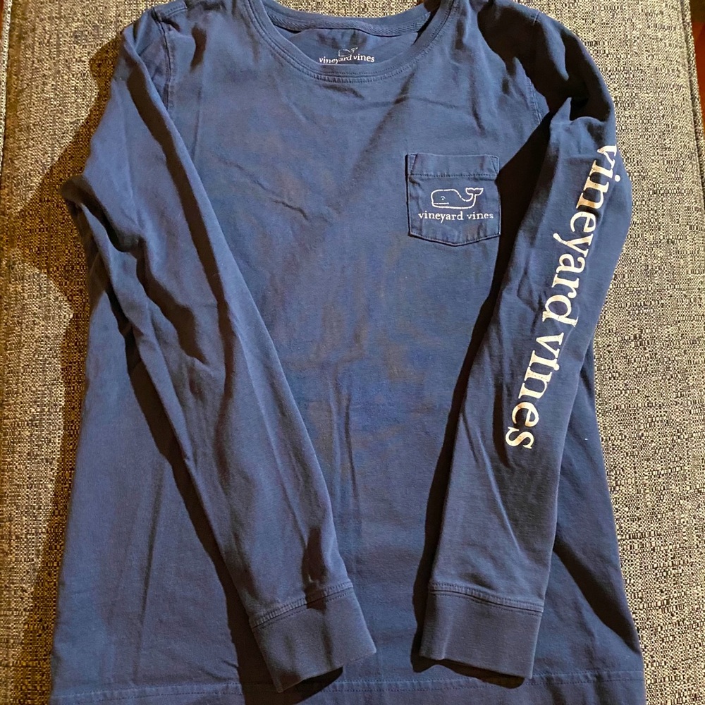 GUC Vineyard Vines long sleeve tee